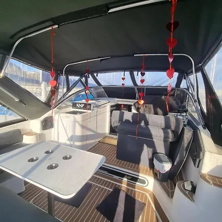 Barco Kmp *